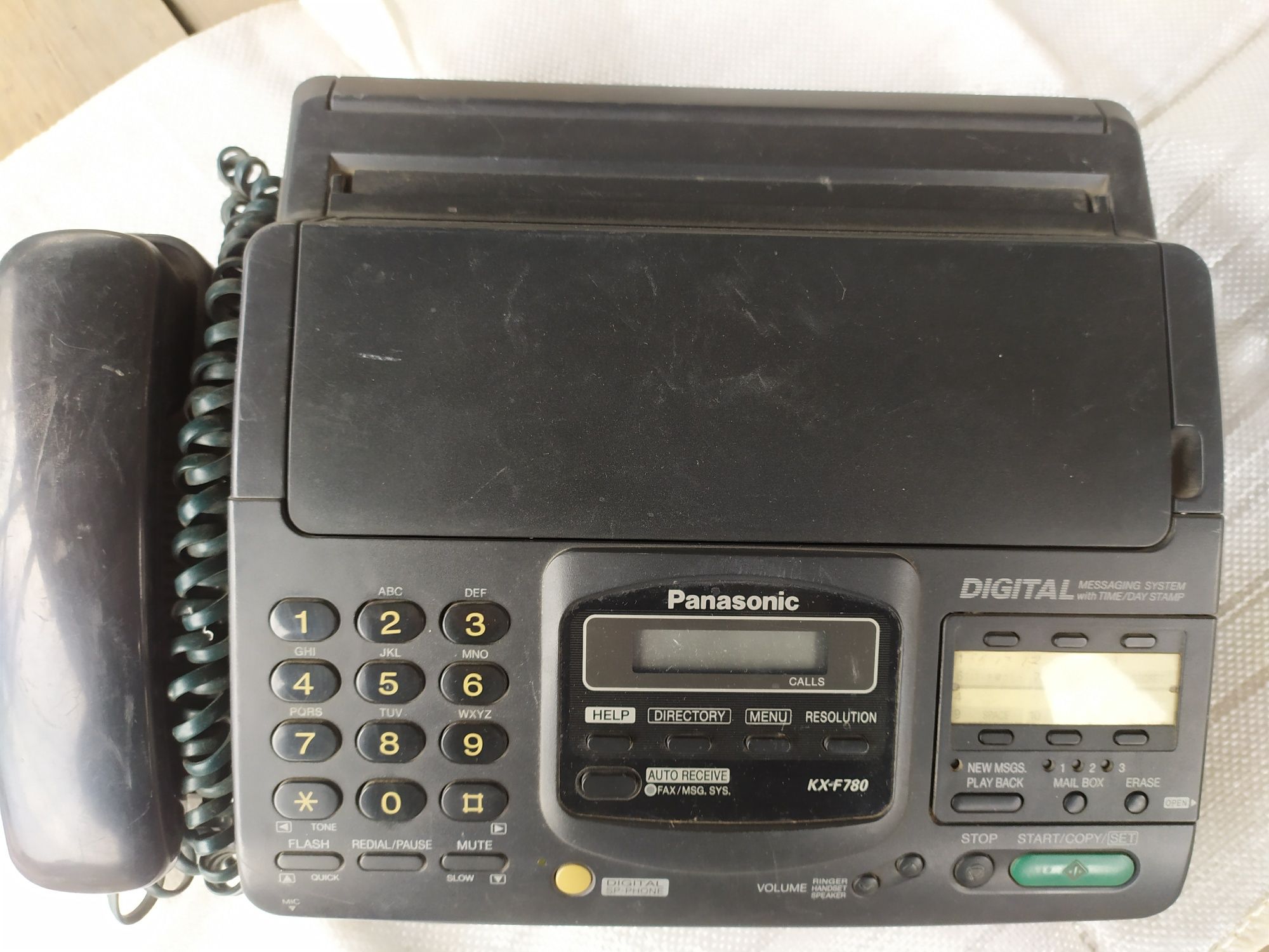 Факс Panasonic KX-F780