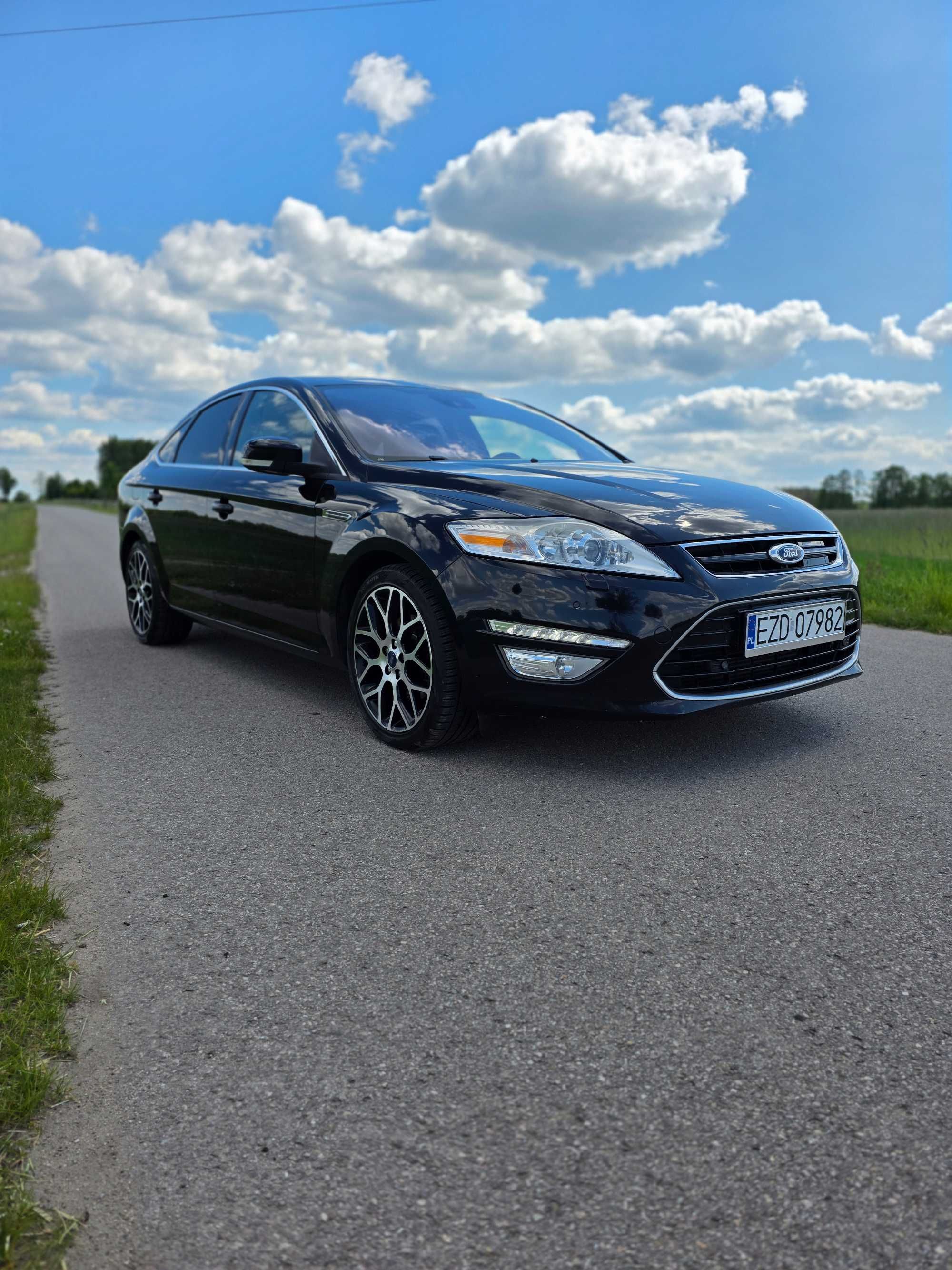 Mondeo Titanium X 2.2 diesel 200km