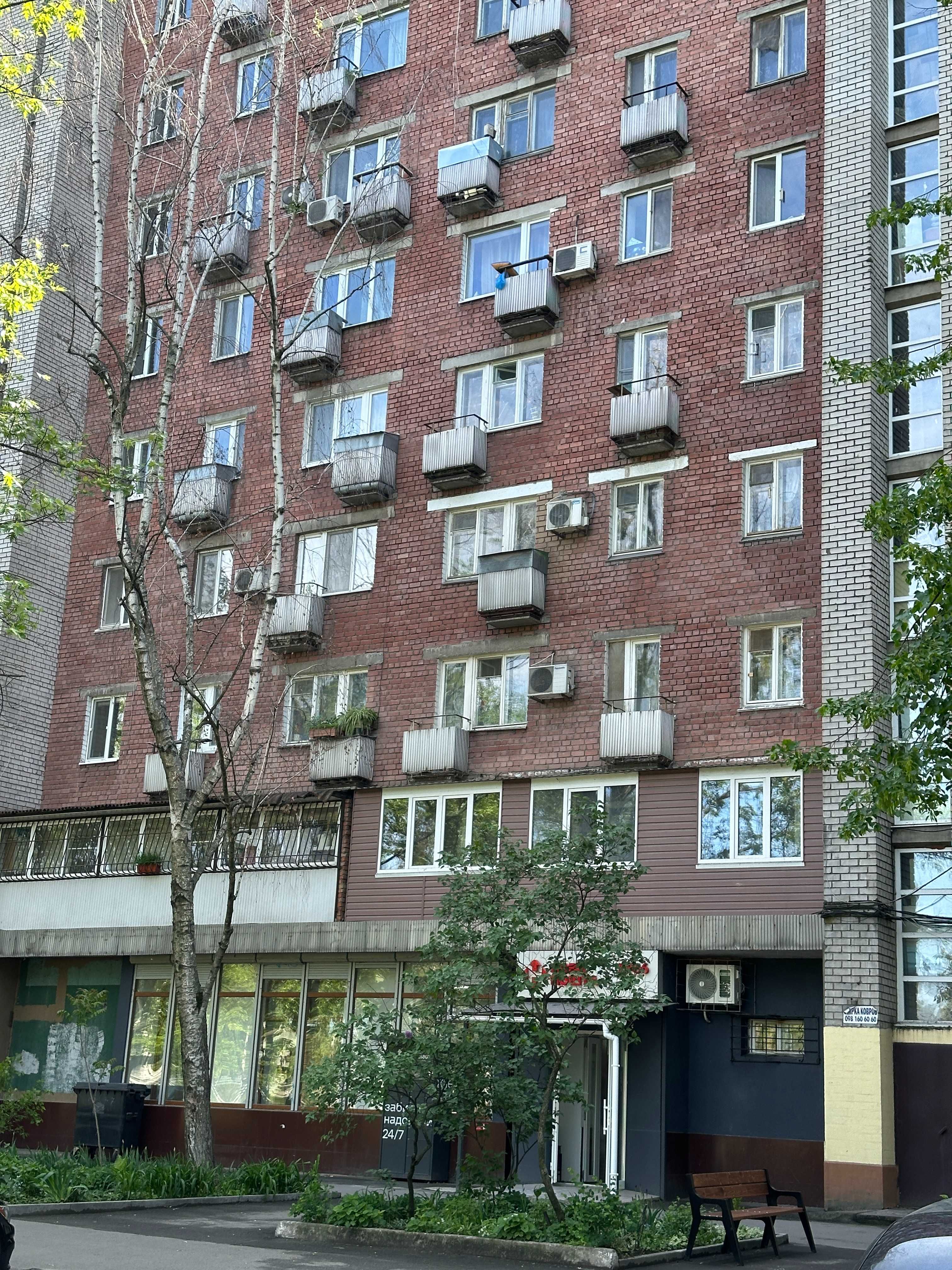 Продам 3к квартиру ЖМ Красный камень Парус