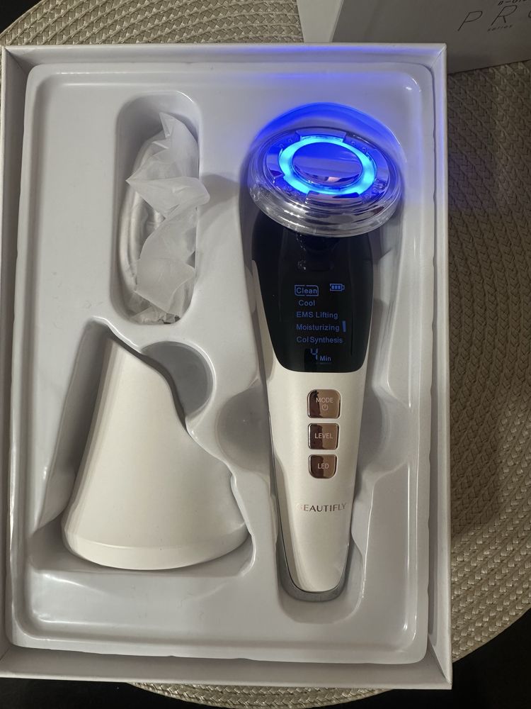 Urządzenie do mezoterapii bezigłowej Beautifly B-Glossy pro