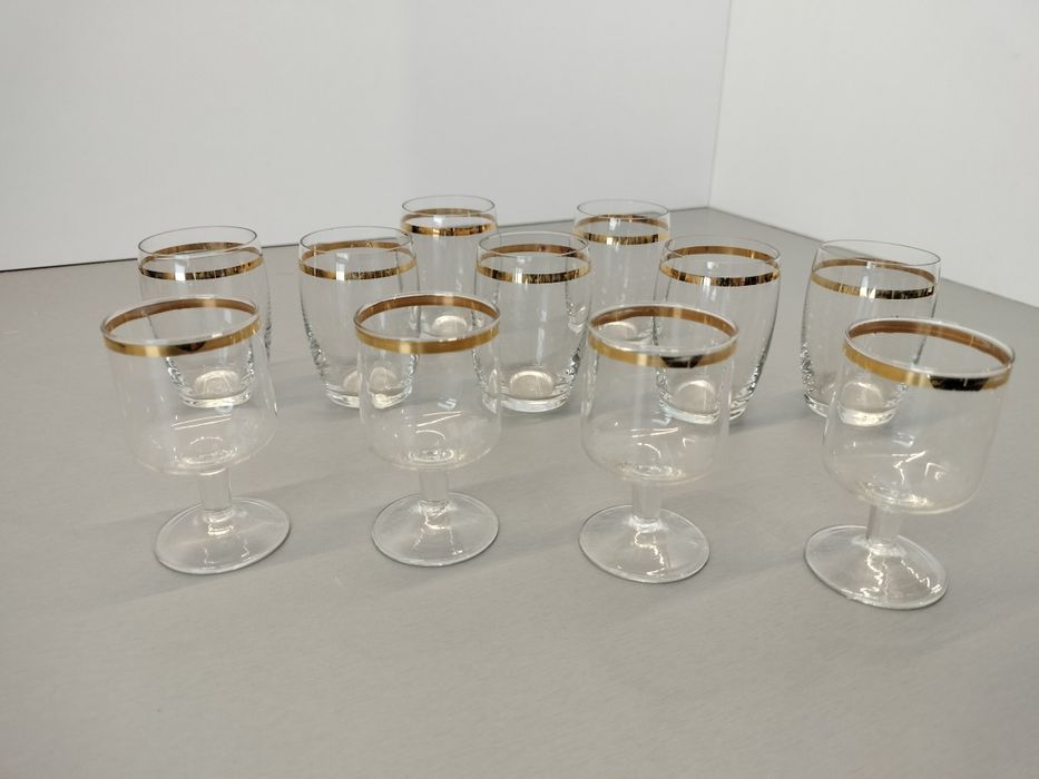 Kieliszki vintage z PRL-u do wódki