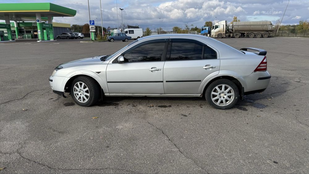 Ford Mondeo 1.8 газ/бензин
