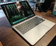 Macbook Air 2020/ A2179/ Core i7/ Iris Graphics/ SSD 512GB/ RAM 16GB