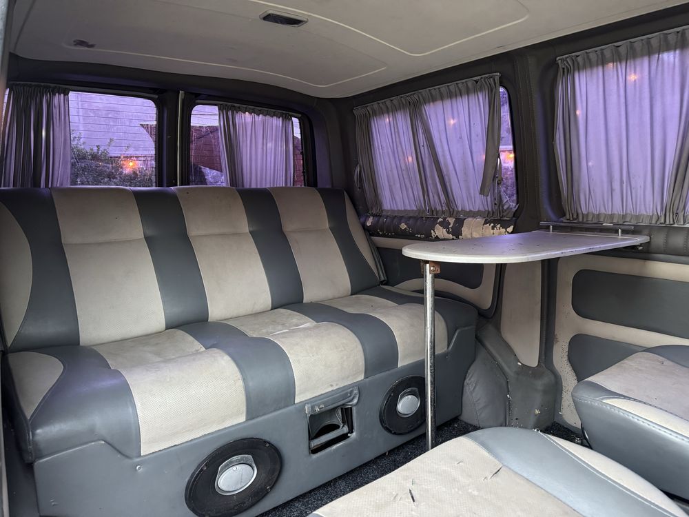 Volkswagen T5 transporter пасажир