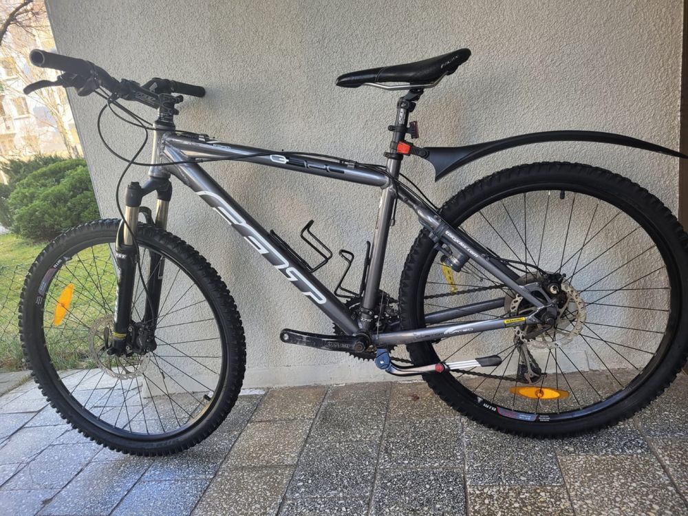 Felt Q720 , kola 26