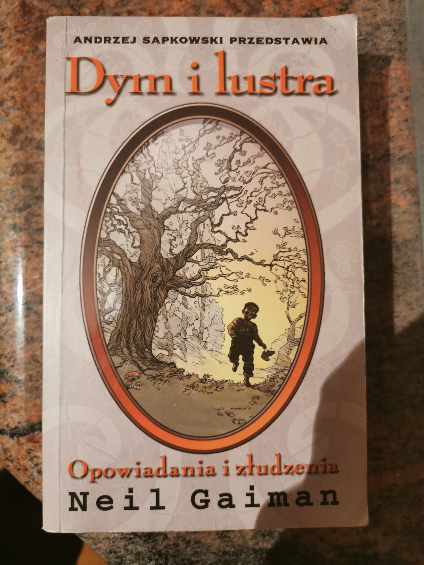 Dym i lustra. Opowiadania i złudzenia. Neil Gaiman