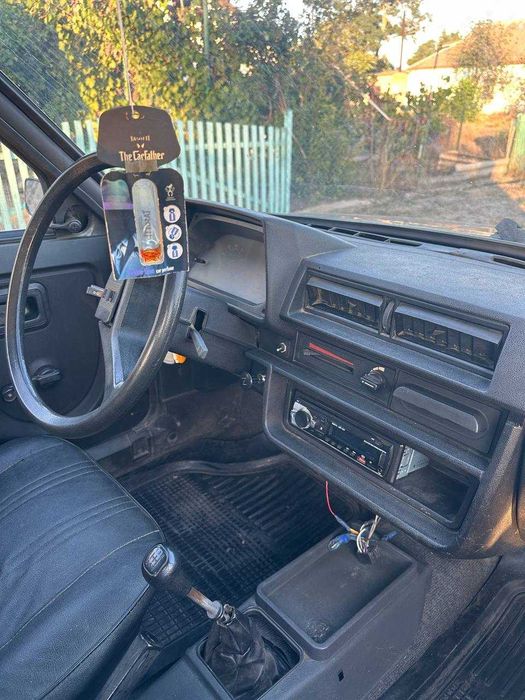 Автомобіль Таврія 1102