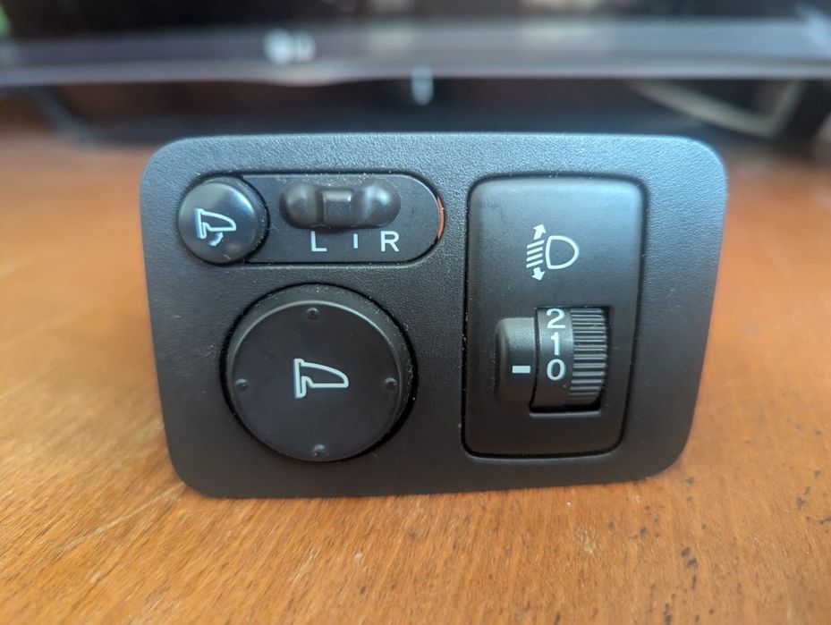 Панель ругелювання дзеркал і фар honda Cr-v 3, 2010