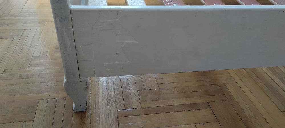 Продаю два односпальні ліжка