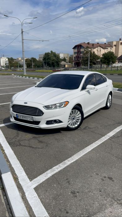 Ford Fusion hybryd