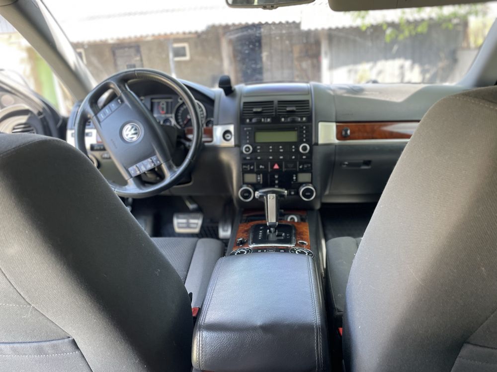 Volkswagen Touareg 2006р 4*4