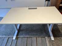 Biurko IKEA RODULF 140x80