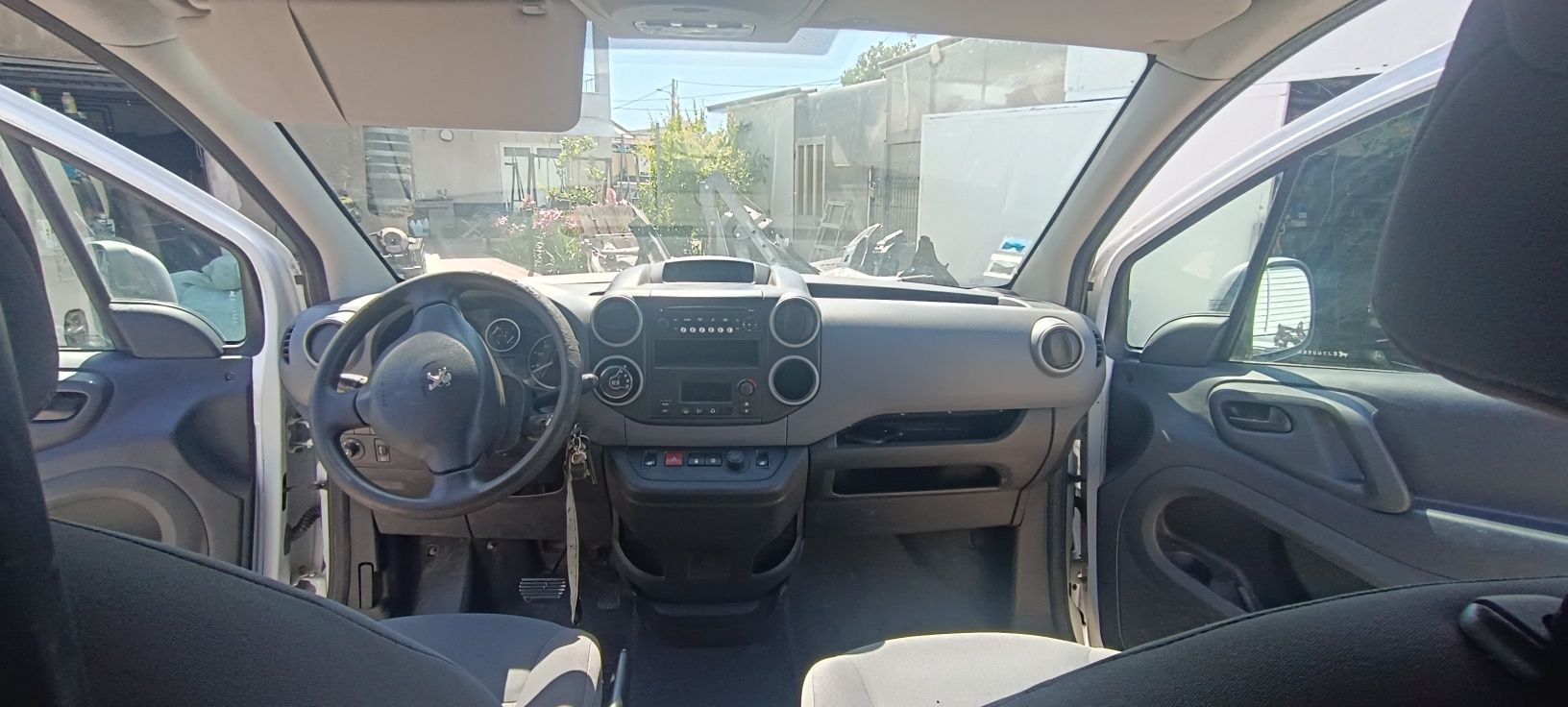 Peugeot Partner Full electric 2014 ,IVA incluída