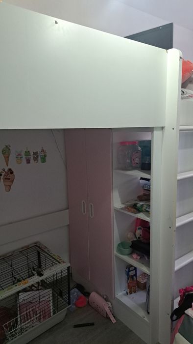 łózko pietrowe z szafą