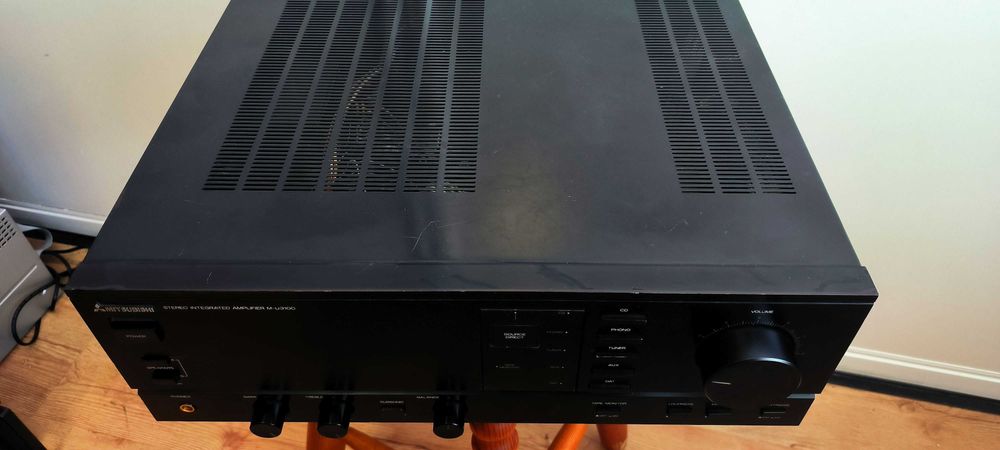 Wzmacniacz Mitsubishi M-U.3100 2x 90 Wat Top Hi-Fi idealnie sprawny
