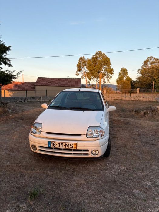 Renault clio 1900cc