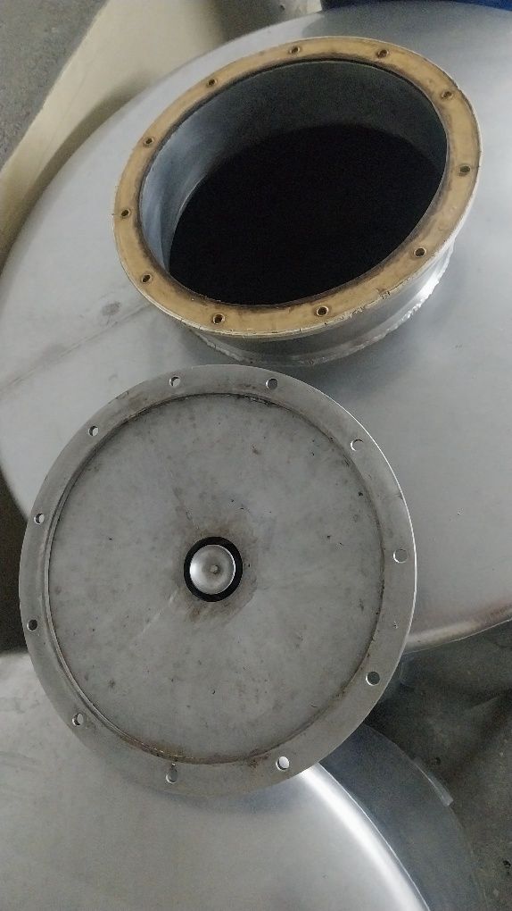 Cuba de 550L em Inox, c/ nova, Possib. de Entrega a Combinar