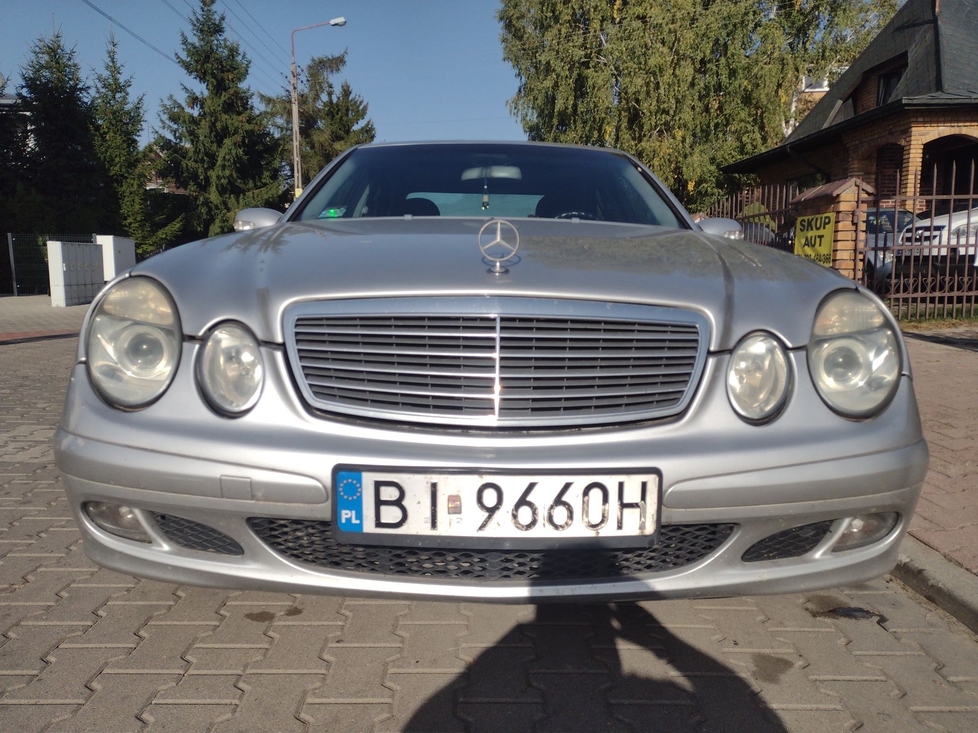 Mercedes E220 CDI 2005 Rok