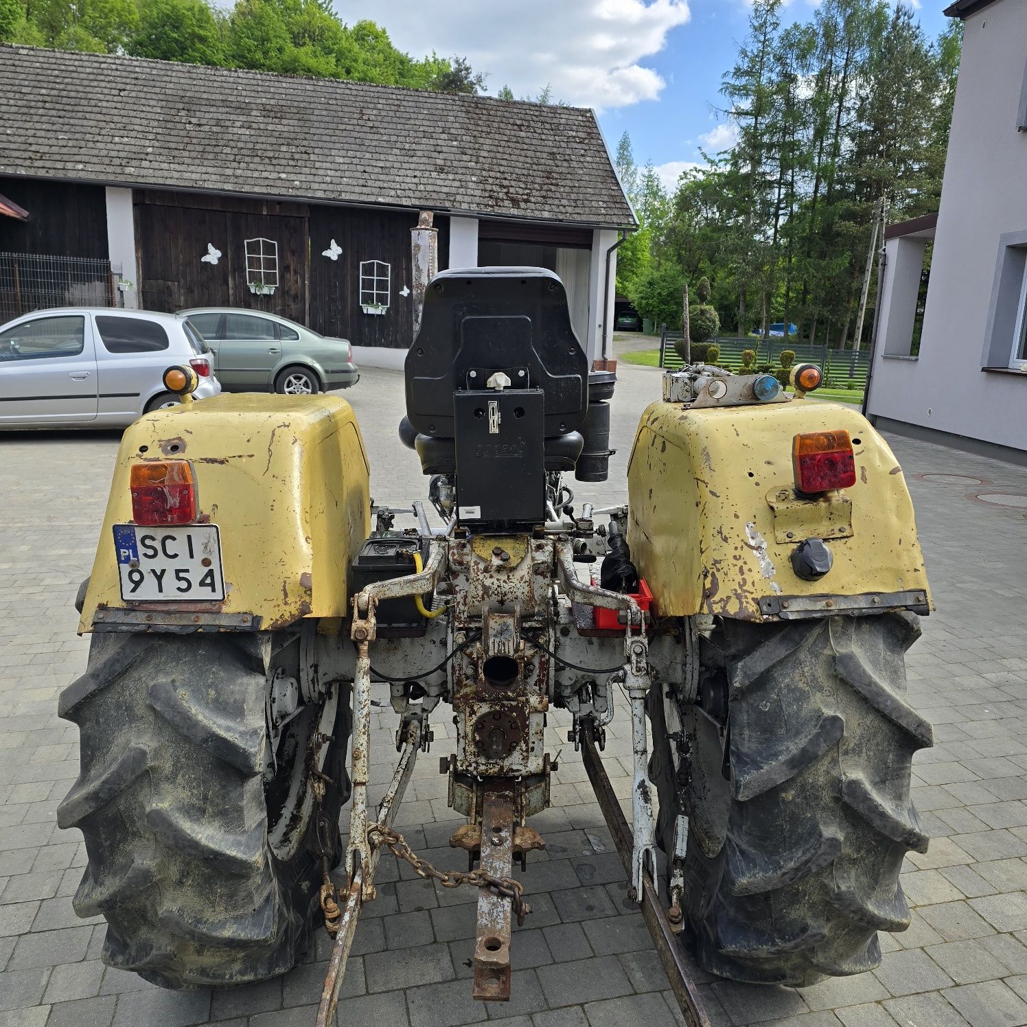 Ursus  c-330M 1988r