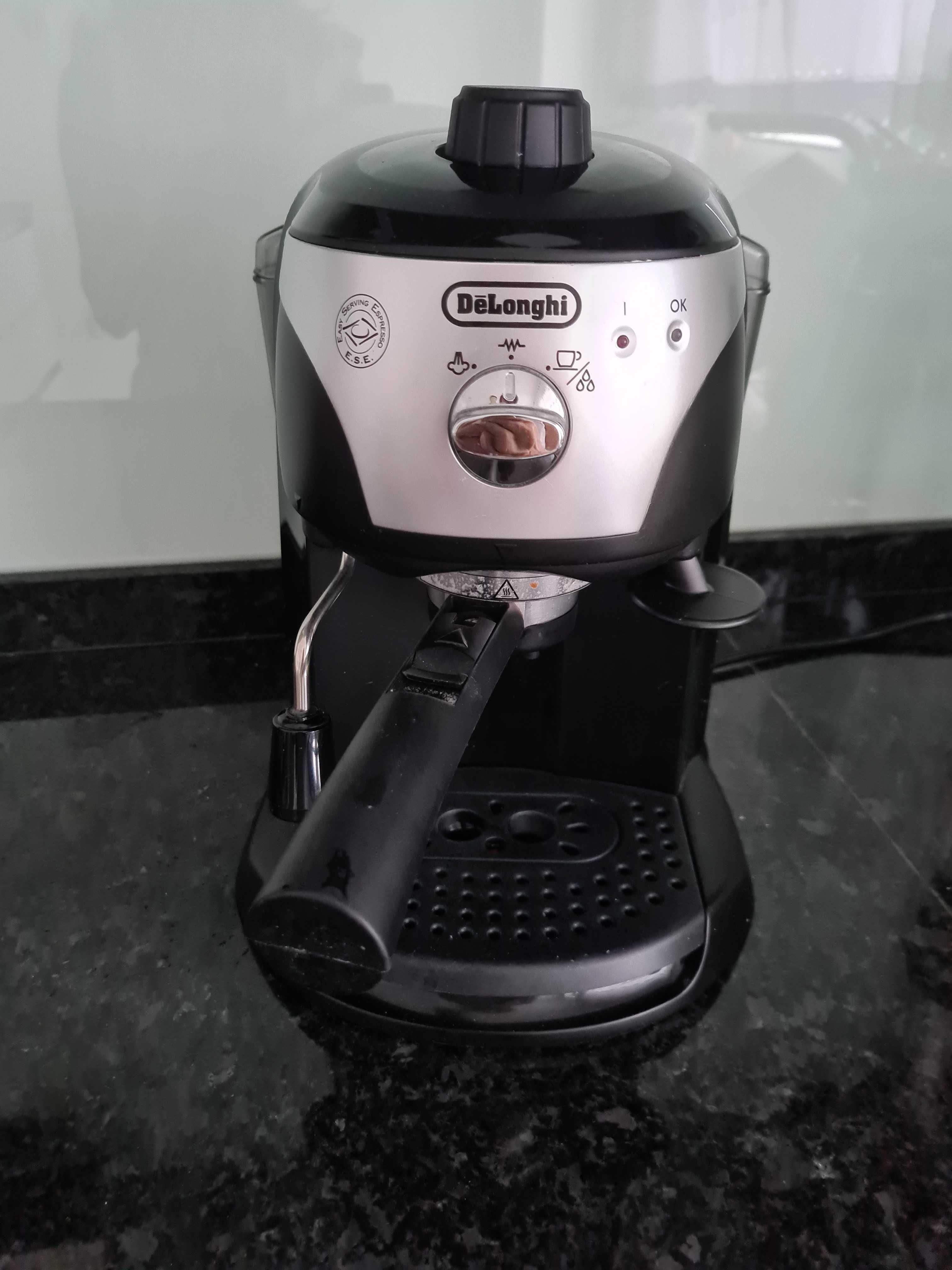 Maquina de café Delonghi