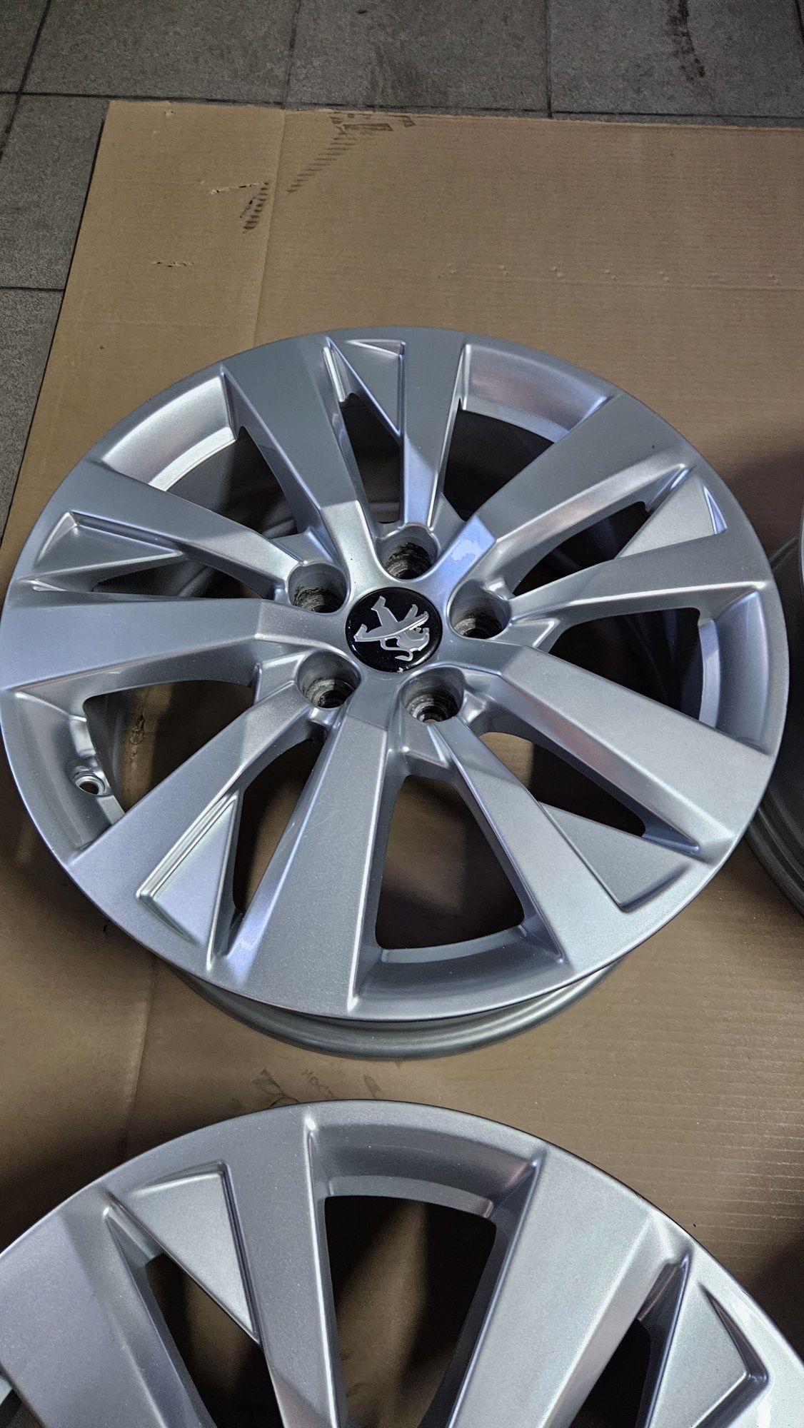 felgi aluminiowe 17" 5x105 6x17 ET 42 peugeot citroen