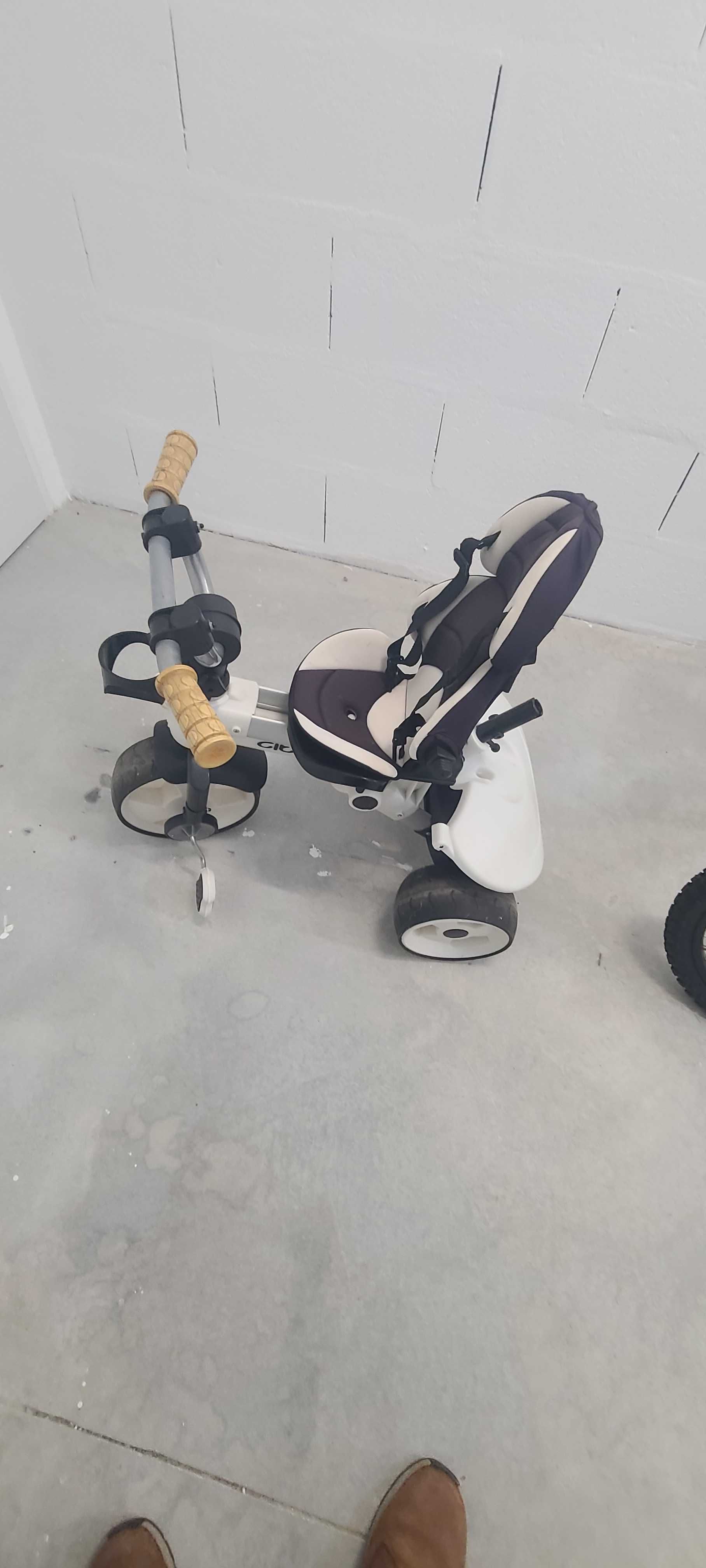 triciclo injusa city max