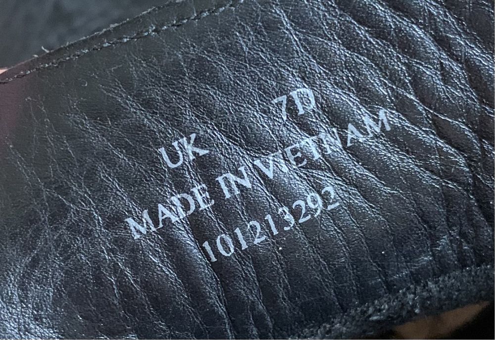 Шкіряні туфлі Clarks р.41 чорні жіночі осінні кларкс женские туфли