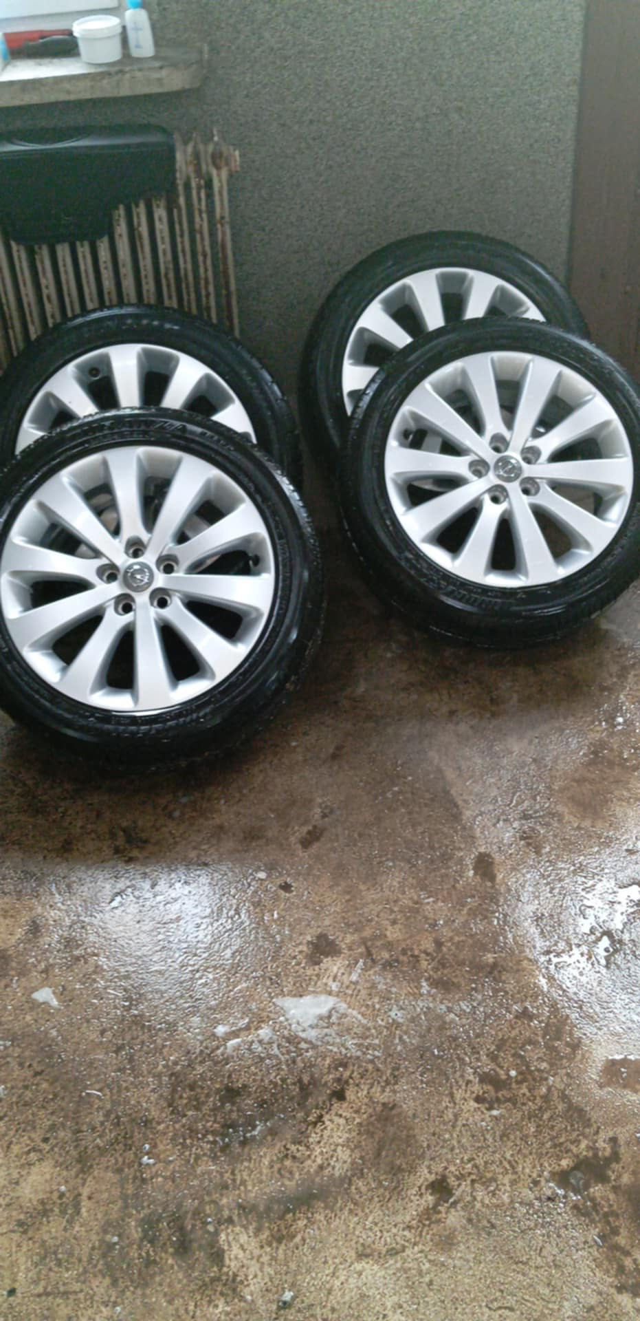 Orginalne felgi z oponami Opel 17