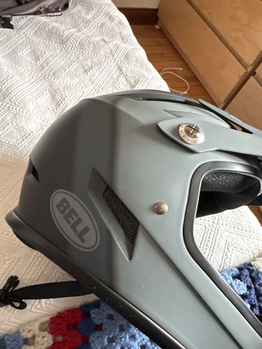 Capacete BTT BELL