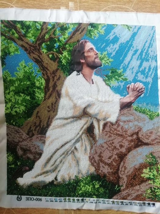 Продам дві ікони вишиті бісером