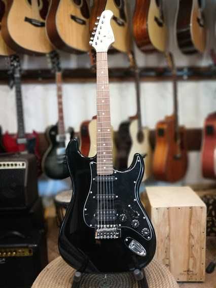 Ever Play ST-2 BK/BK gitara elektryczna typu stratocaster ST2 SSH