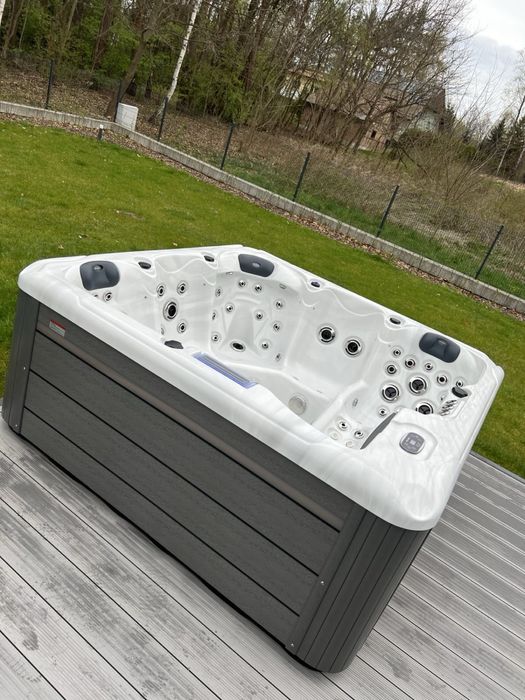 Jacuzzi | Wanny SPA | Sprzedaz / Montaż / Serwis