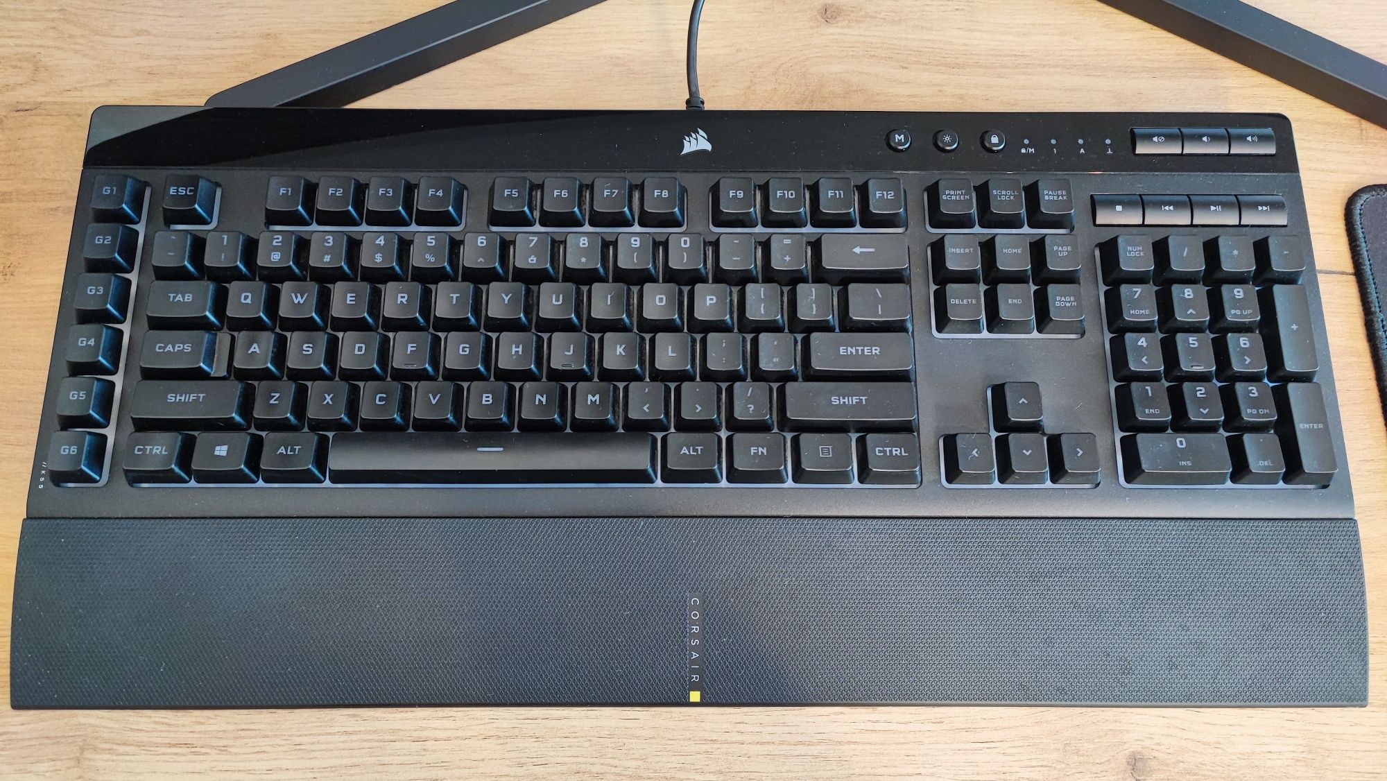 Klawiatura Corsair K55 Pro RGB gaming makro Odporność na zachlapania