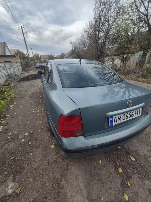 Продам надійне авто Пасат б5 1.6