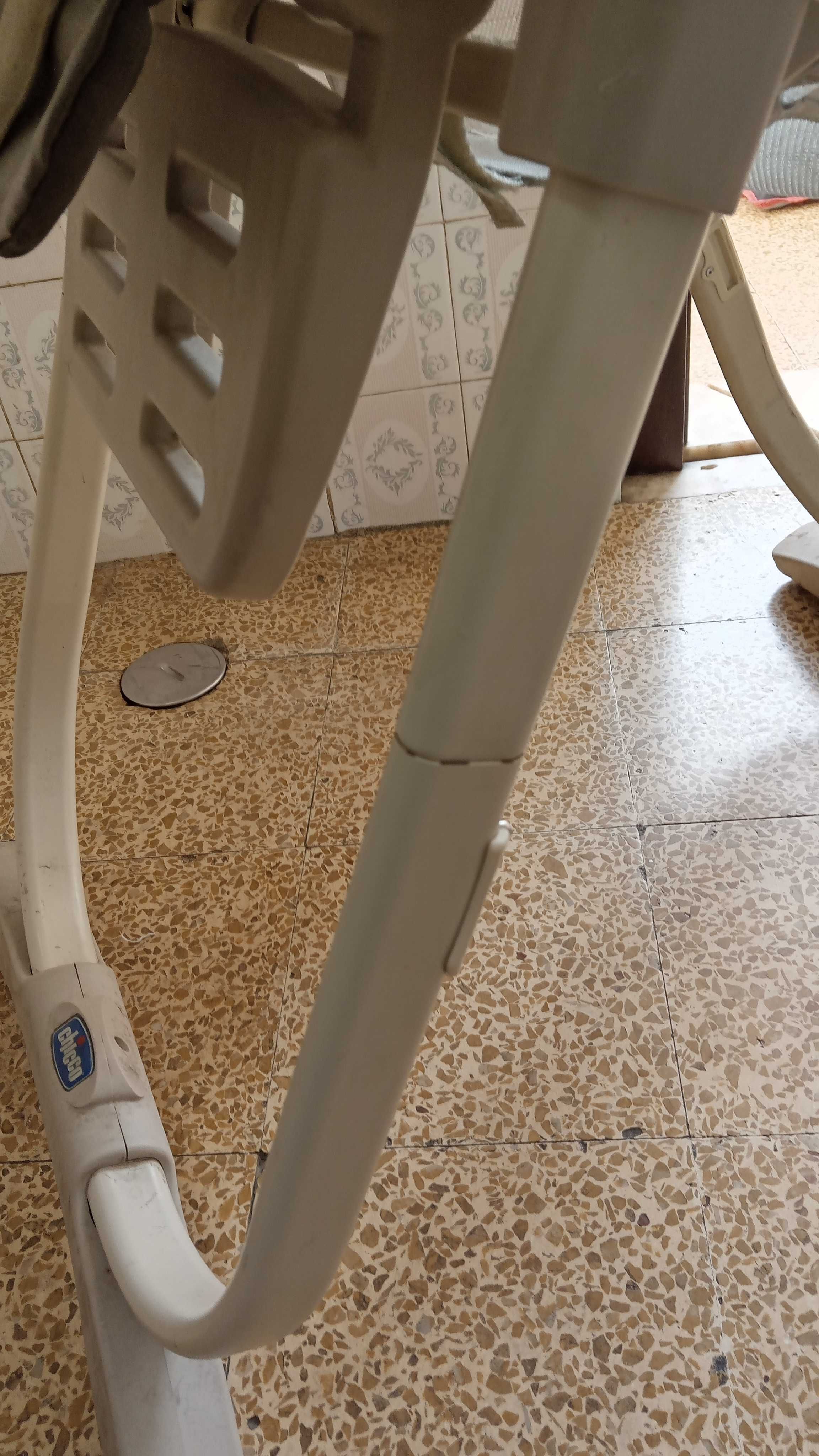 Cadeira de refeição da Chico