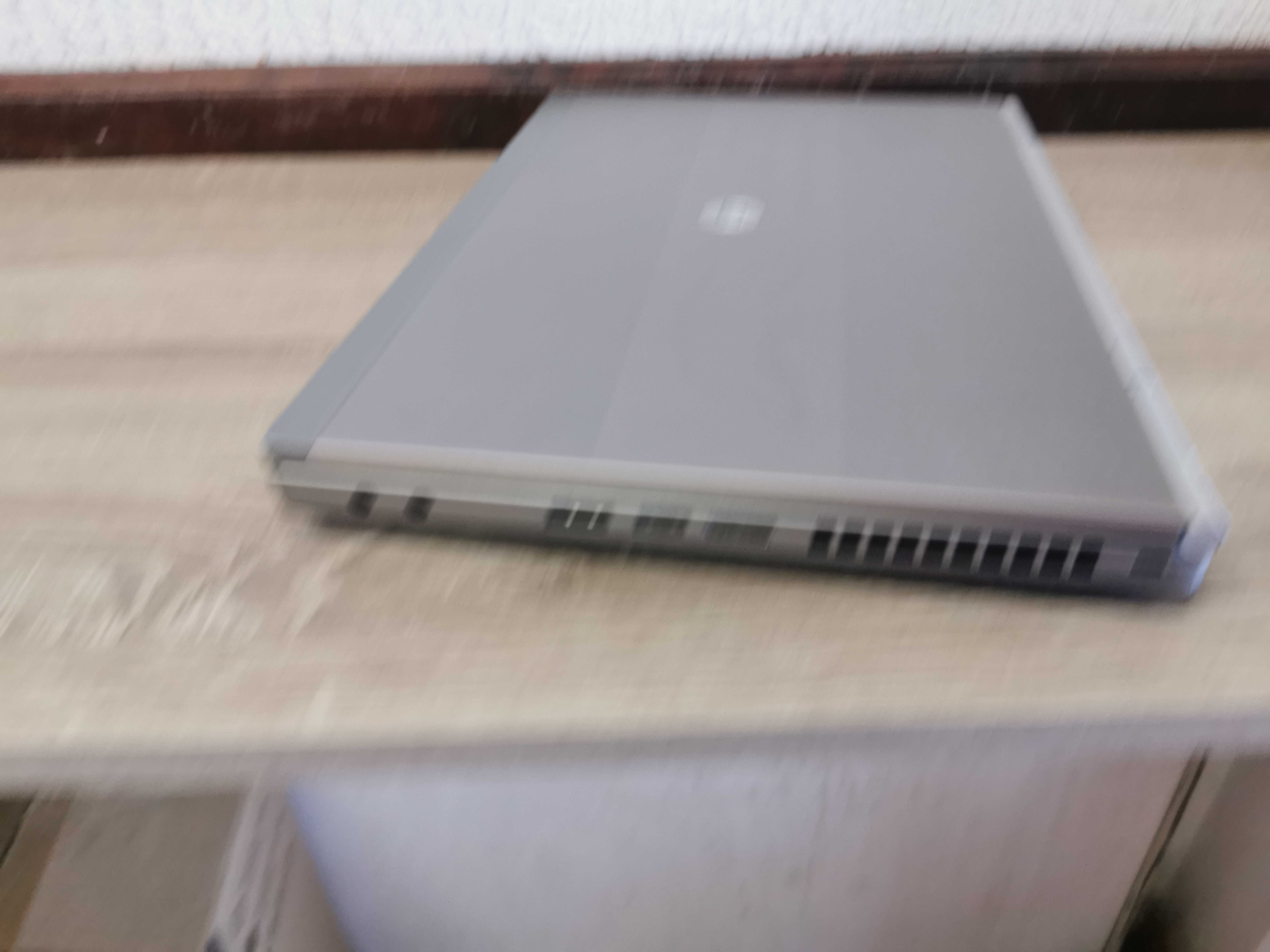 Portátil HP Elitebook core i5 8GB SSD Windows 11