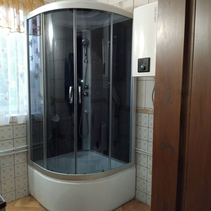 Продається душова кабіна