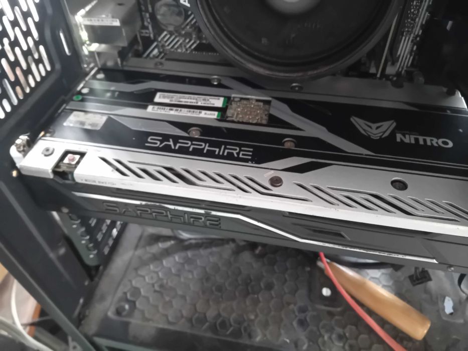 Radeon™ RX 580 Sapphire Nitro selling two - each 60€63826015432321123