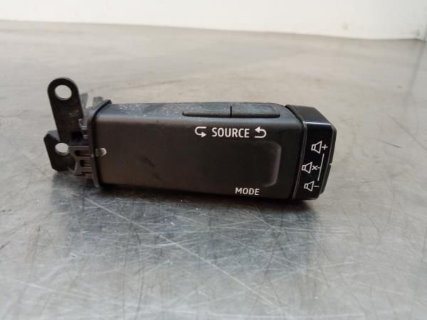 Manípulo do rádio RENAULT Captur II