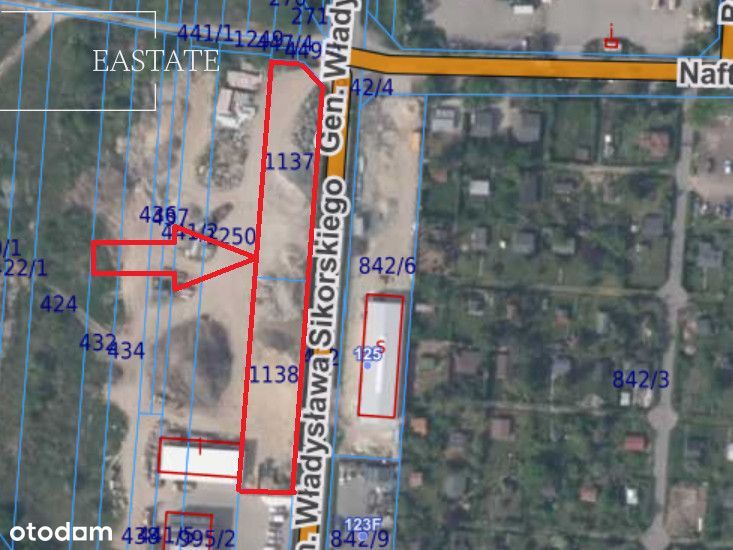 Usługowa, szeroki wjazd, droga asfaltowa