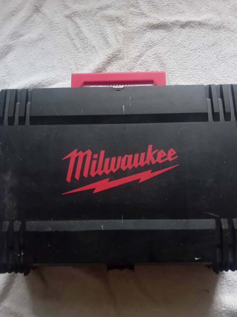 Nitownica Milwaukee