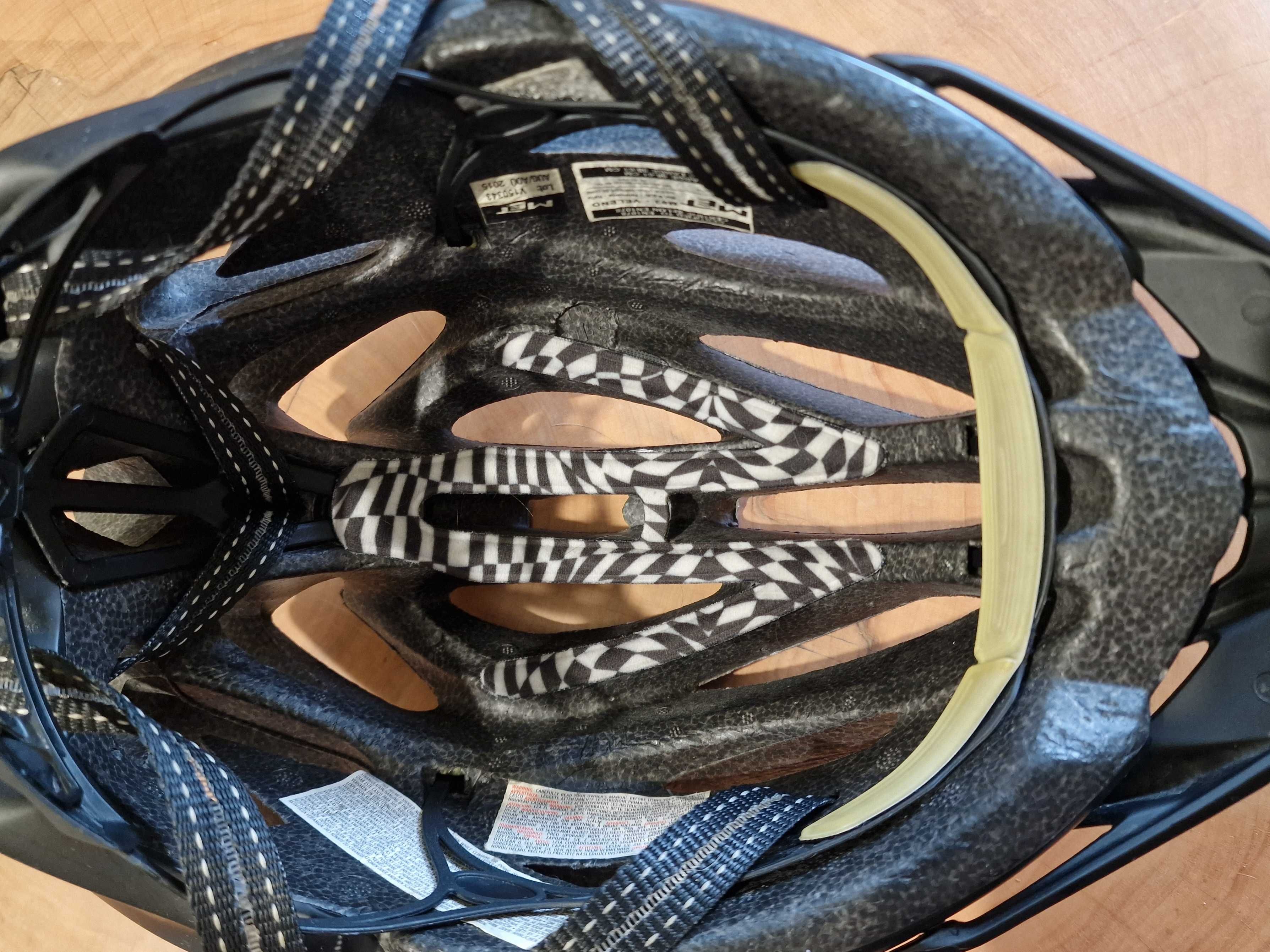 Kask rowerowy MET M93 Veleno L 58-61 cm + lampka
