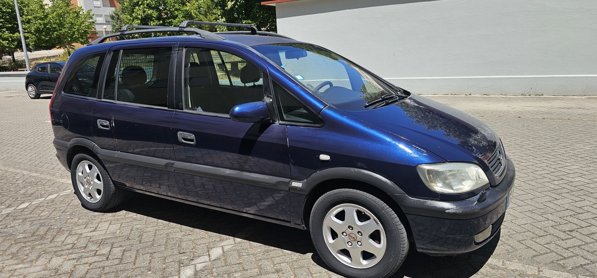 Opel Zafira 2.0 cdti 01 impecável 7lugares