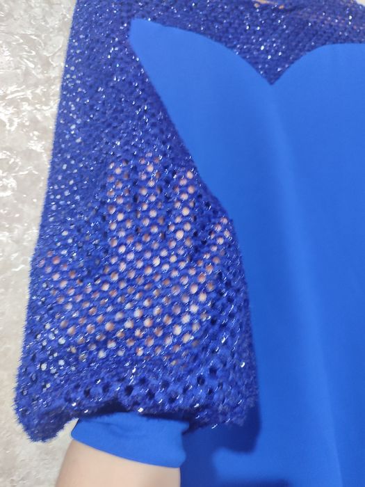 Сукні в гарному стані