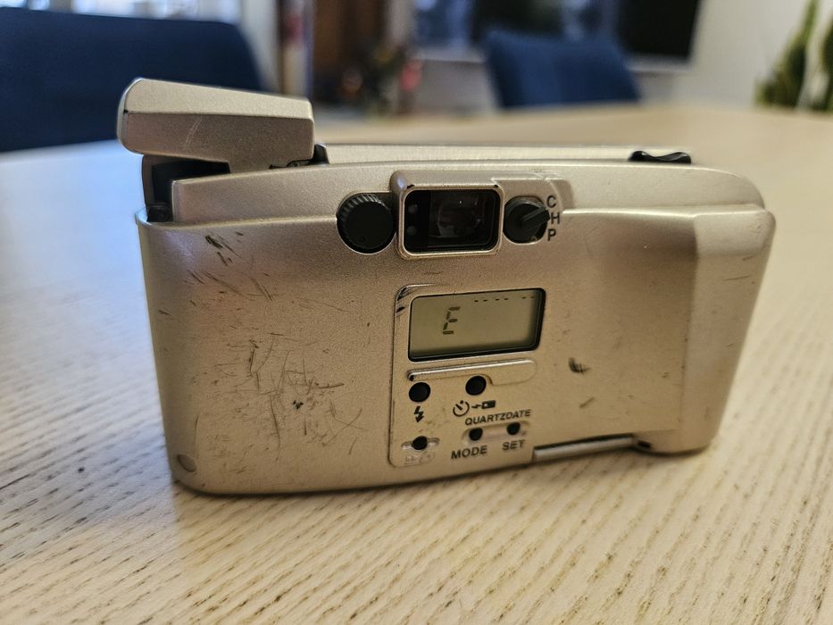 Aparat analogowy Olympus izoom 75