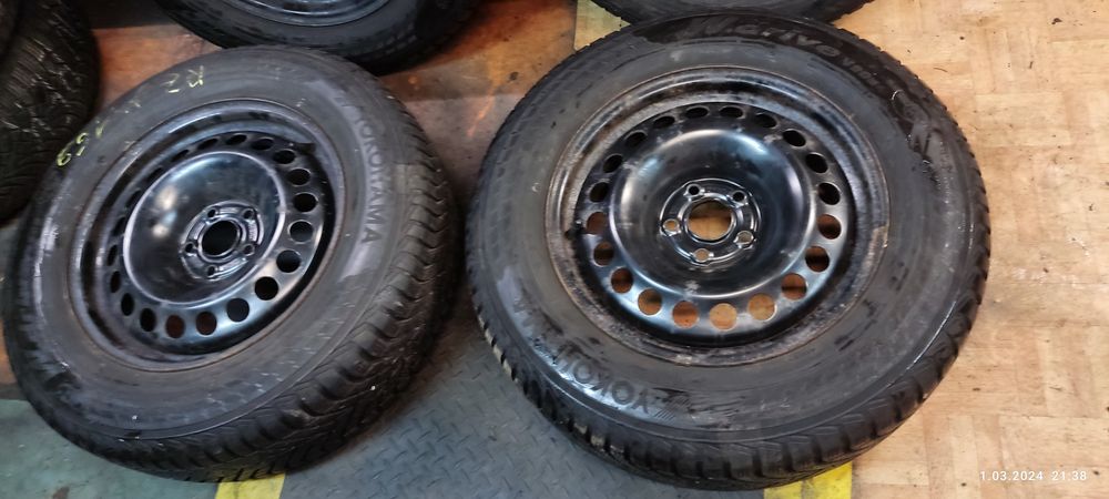 Felgi stal oryg Opel 5x110 z oponami zima Yokohama 215/65 R16, 4szt