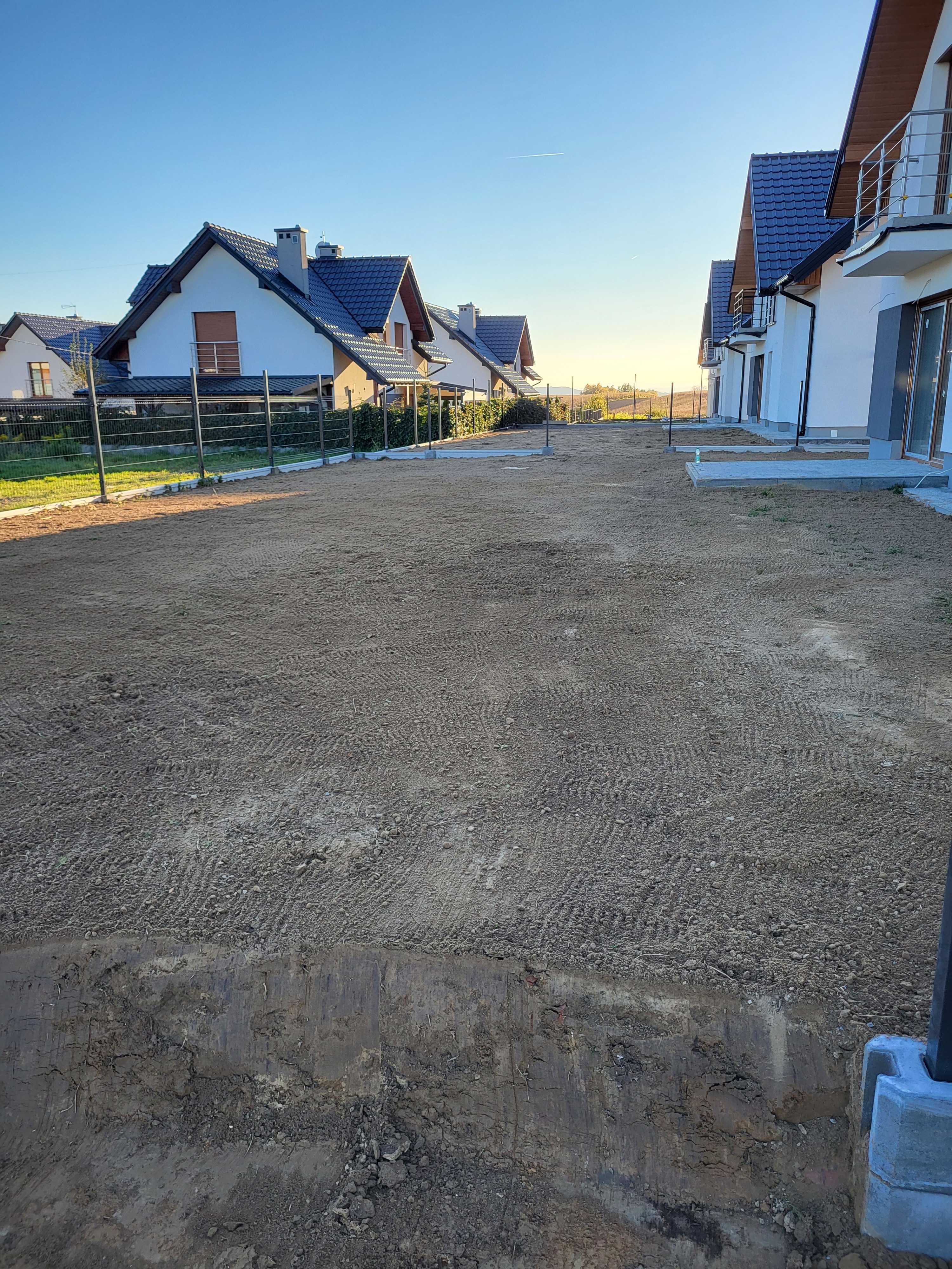 Utwardzanie/niwelacje terenu, usługi koparka, minikoparka, wozidło