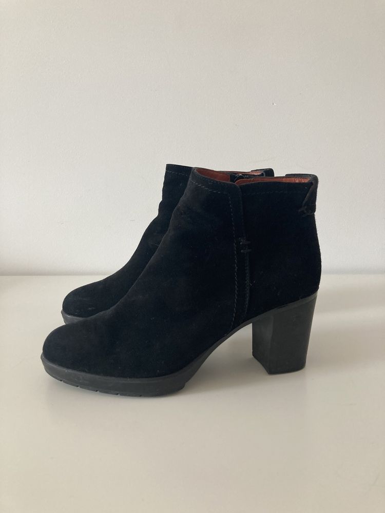 Botas vintage camurça preta t. 37