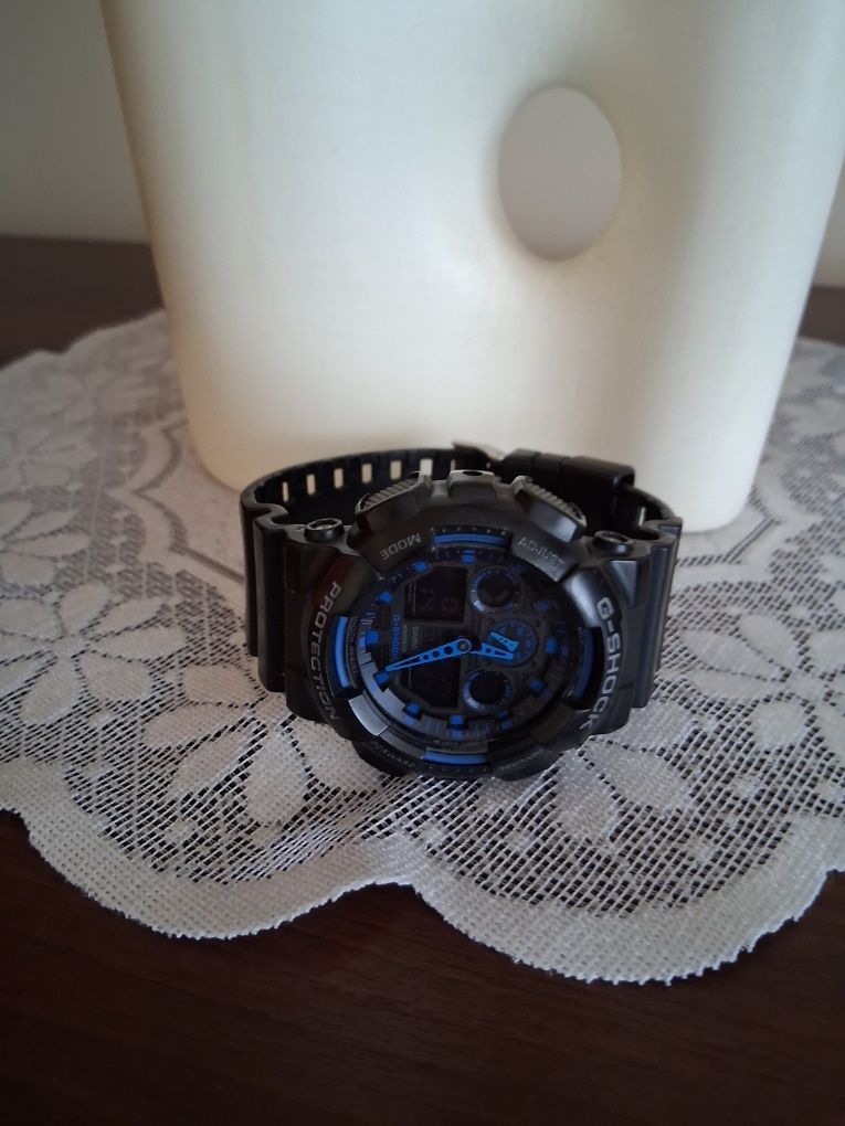 Sprzedam zegarek Casio g-shock ga 100.