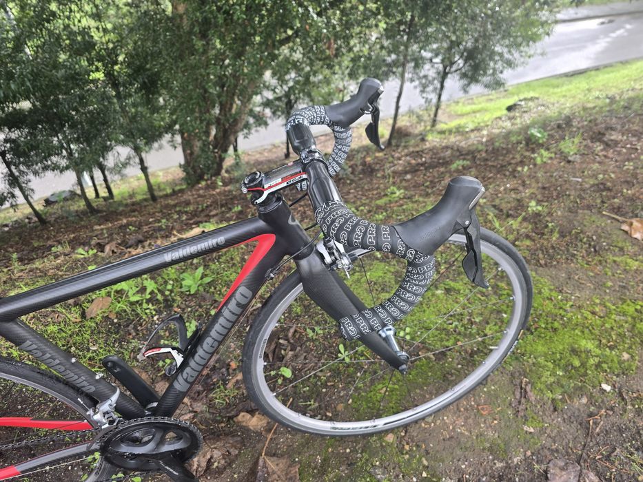 Bicicleta de carbono xs bem equipada